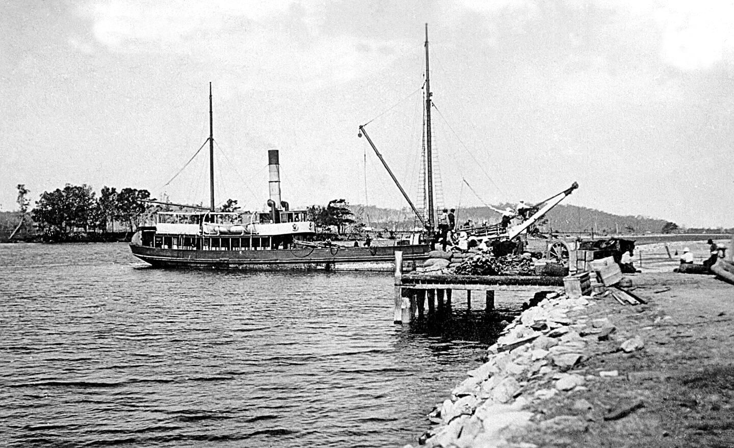 SS Hillmeads at Moruya Wharf